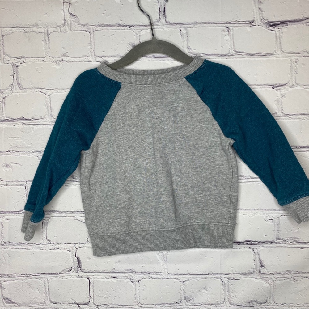 Cat & Jack Gray and Teal Sweatshirt
